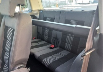 Volkswagen Touran I 1.6 102KM 2009 Volkswagen Touran 1,6 MPI 102kM Klimatronik,Tempomat,7 miejsc 1.6 Benzyna, zdjęcie 20