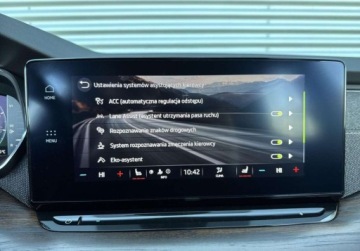 Skoda Octavia IV Kombi 2.0 TDI SCR 200KM 2022 Skoda Octavia 2.0TDI 200KM 4x4 Scout Matrix Hak ACC Ambiente Head-Up Kamer, zdjęcie 30