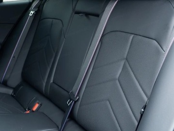 BMW Seria 5 G90-91 Touring 2.0 520d 197KM 2025 BMW Seria 5 520d xDrive Sport Sedan 2.0 (197KM) 2025, zdjęcie 10