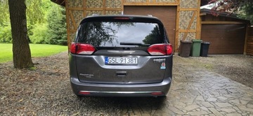 Chrysler Pacifica II 3.6 V6 291KM 2018 Chrysler Pacifica 2018 Touring L, zdjęcie 4