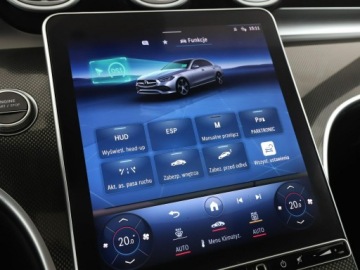 Mercedes Klasa C W206 Limuzyna Plug-in 2.0 300e 313KM 2021 Mercedes C 300 PHEV full LED skóra/alcantara, zdjęcie 33