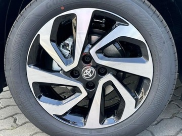 Toyota Aygo X 1.1 VVT-i 72KM 2025 Od ręki - Style 1.0 Benzyna CVT 72KM | Tempomat adaptacyjny!, zdjęcie 12