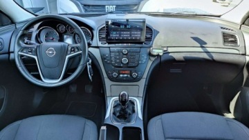Opel Insignia I Sedan 1.8 Twinport ECOTEC 140KM 2009 Opel Insignia 1.8 i 140kM Climatronic Navi Tempomat Serwisowany Do Konca G, zdjęcie 4
