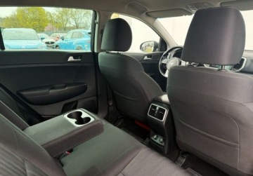 Kia Sportage IV SUV Facelifting 1.6 GDI 132KM 2021 Kia Sportage 1.6 GDI 132KM M 2WD MT6 Salon PL 1.6 Benzyna 132KM, zdjęcie 21