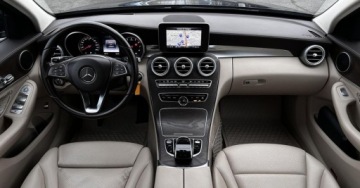 Mercedes Klasa C W205 Kombi 200 184KM 2015 Mercedes-Benz Klasa C AMG 4Matic Airmatic BlindSpot Czujniki Distronic Hea, zdjęcie 19