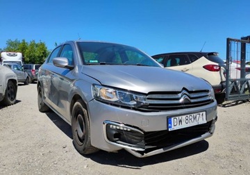 Citroen C-Elysee II 2018 Citroen C-Elysee 2018r, 1.6 Benzyna LPG. Uszkodzony tyl i przod. Jezdzi., zdjęcie 1