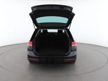 Volkswagen Passat B8 Variant 2.0 TDI BlueMotion SCR 150KM 2016 Volkswagen Passat Comfortline BlueMotion 150KM, zdjęcie 18