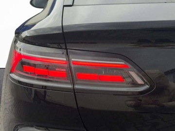 Volkswagen Arteon Fastback Facelifting 2.0 TSI 190KM 2023 Volkswagen Arteon Shooting Brake R-Line 2.0 TSI 190KM DSG, Bogate wyposaze, zdjęcie 12