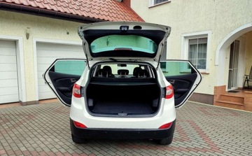 Hyundai ix35 SUV Facelifting 1.7 CRDi 115KM 2014 Hyundai ix35 PREMIUM Navi Kamera Cofania Pol Skora OPLACONY 1.7 Diesel, zdjęcie 16