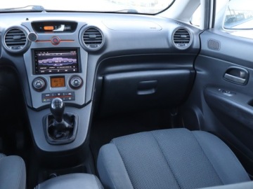 Kia Carens III 2.0 i 16V 144KM 2006 Kia Carens 2.0 16V, Klima, Klimatronic, zdjęcie 7