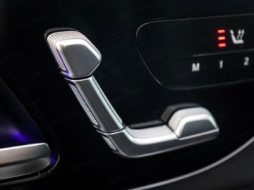 Mercedes GLC C254/X254 Coupe 2.0 200 204KM 2026 MERCEDES-BENZ GLC 200 4-Matic AMG Line 2.0 (204KM) 2026, zdjęcie 12