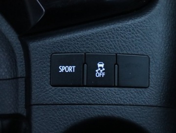 Toyota Auris II Hatchback 5d Facelifting 1.6 Valvematic 132KM 2016 Toyota Auris 1.6 Valvematic, Salon Polska, zdjęcie 15