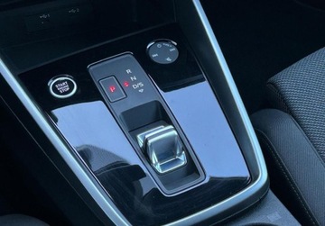 Audi A3 8Y Sportback 1.5 35 TFSI 150KM 2022 Audi A3 Sportback Advanced, ACC, Podgrzewane fotele, Swiatla na zla pogode, zdjęcie 22