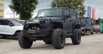 Jeep Wrangler III Unlimited Facelifting 3.6 V6 Pentastar 284KM 2016 Jeep Wrangler Jeep Wrangler III JK 3.6 Aut., Off-road , FOX , XRC 3.6, zdjęcie 3