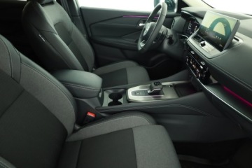 Nissan Qashqai III Crossover Facelifting 1.3 DIG-T MHEV 158KM 2025 Nissan Qashqai 1.3 DIG-T MHEV, 1. Właściciel, zdjęcie 6