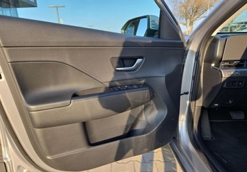 Hyundai Kona I Crossover Electric Facelifting 64 kWh 204KM 2023 Hyundai Kona Demonstracyjna Kona EV 64kWh 204KM Executive Heat Pump 204KM, zdjęcie 9