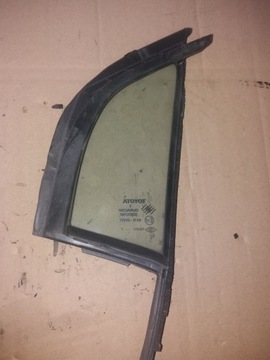 TOYOTA YARIS II SZYBA DRZWI PRAWY PRZÓD