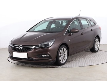 Opel Astra K Sports Tourer 1.4 Turbo 125KM 2017 Opel Astra 1.4 T, Salon Polska, Skóra, Klima, zdjęcie 1
