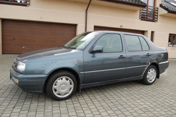 Volkswagen Vento 1.8 90KM 1996 VW VENTO GLX Klima 1Wł. 1.8 El. Szyby Centralny Wspomaganie, zdjęcie 15