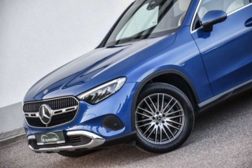 Mercedes GLC C254/X254 Coupe 2.0 200 204KM 2023 Mercedes-Benz GLC MERCEDES GLC200 4-MATIC 2.0 204KM LED Kamery-360 Panoram, zdjęcie 8