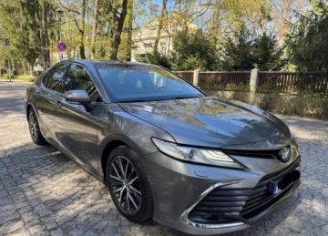 Toyota Camry IX Sedan 2.5 Hybrid Dynamic Force 218KM 2022 Toyota Camry 2.5 Hybrid Executive CVT