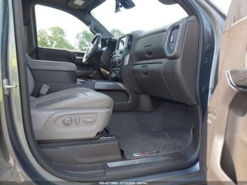 Chevrolet Silverado II 2021 Chevrolet Silverado 1500 Short Bed LTZ 2021 6.2l 6.2 Benzyna 420KM, zdjęcie 9