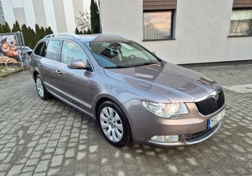 Skoda Superb II Kombi 2.0 TDI CR DPF 140KM 2011 Skoda Superb 2.0 tdi 140km 4x4 dsg xenon hak kombi 2.0 Diesel 140KM, zdjęcie 2