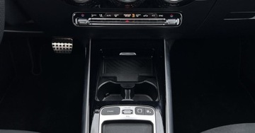 Mercedes GLA II Off-roader Facelifting 1.3 200 163KM 2025 Mercedes-Benz GLA Salon PL AMG Line Kamera cofania MBUX Tempomat Gawarancj, zdjęcie 17