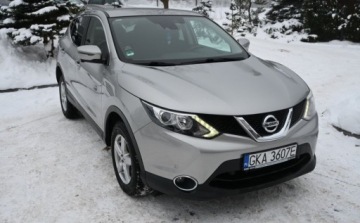 Nissan Qashqai II Crossover 1.2 DIG-T 115KM 2016 Nissan Qashqai 1.2 DIG-T N-Vision Xtronic Kamera 360 Nawigacja 1.2 Benzyna, zdjęcie 10