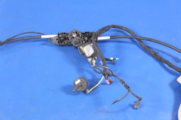 ТРОС ОТКРЫТИЯ ДВИГАТЕЛЯ MERCEDES SL R230 03