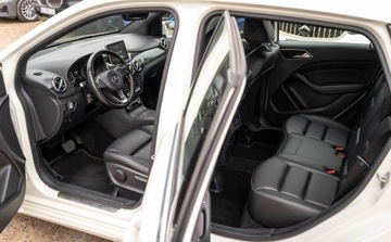 Mercedes Klasa B W246 Sports Tourer 250 BlueEFFICIENCY 211KM 2015 Mercedes-Benz Klasa B Mercedes-Benz Klasa B W246 250 4-Matic 211KM 2.0, zdjęcie 8