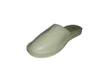 Женские тапочки