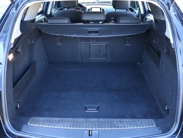 Opel Astra J Sports Tourer 1.4 Turbo ECOTEC 140KM 2011 Opel Astra 1.4 T, Navi, Klima, Klimatronic, zdjęcie 13