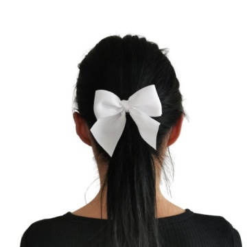 SPINKA DO WŁOSÓW DLA DZIECZWYNKI KOKARDKA BIAŁA 2