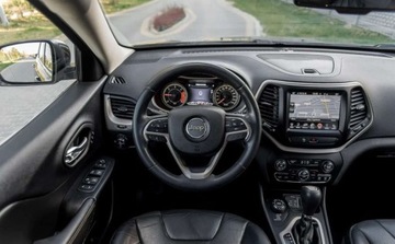 Jeep Cherokee V Terenowy 2.0 MJD 170KM 2014 Jeep Cherokee Jeep Cherokee 2.0 Multijet Active Drive II Automatik Limited, zdjęcie 23