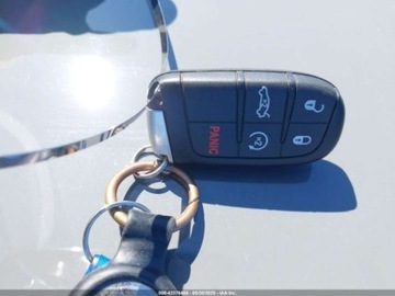 Dodge Charger VII 2023 Dodge Charger 2023 DODGE CHARGER RT 5.7 Benzyna 370KM, zdjęcie 10