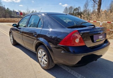 Ford Mondeo III Sedan 2.5 170KM 2002 Ford Mondeo 2.5 V6 170KM Ghia Oryginal Klima 2.5 Benzyna 170KM, zdjęcie 5