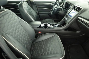 Ford Mondeo V Kombi Facelifting 2.0 EcoBlue 190KM 2019 Ford Mondeo 2.0 EcoBlue, Salon Polska, zdjęcie 6