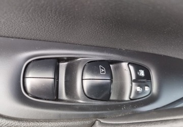 Nissan Qashqai II Crossover 1.6 dCi 130KM 2016 Nissan Qashqai Nissan Qashqai 1.6 dci klima kamery 360 stan bdb gwarancja, zdjęcie 22