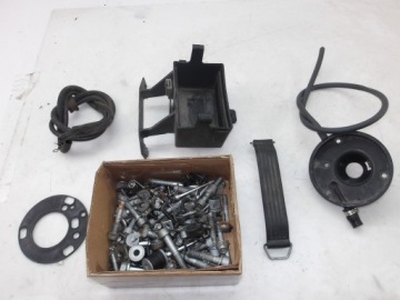 Aprilia RA 125 4T Tuono śruby pozostałości