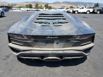 Lamborghini Aventador 2018 Lamborghini Aventador S 2018 6.5l 6.5 Benzyna 730KM, zdjęcie 2