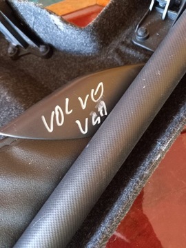 POLIČKA KUFRU ROLETA VOLVO V40 I 30867757