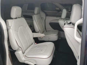 Chrysler Pacifica II 2017 Chrysler Pacifica 2017 CHRYSLER PACIFICA LIMITED 3.6 Benzyna 287KM, zdjęcie 11