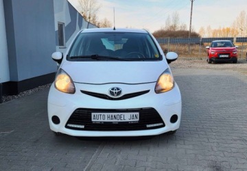 Toyota Aygo I Hatchback 5d Facelifting 1.0 VVT-i 68KM 2012 Toyota Aygo 1,0 Klima 68 km Benzyna 68KM, zdjęcie 17
