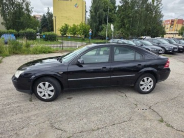 Ford Mondeo III Sedan 1.8 16V 125KM 2005 Ford Mondeo Ford Mondeo 1,8 benzyna Zadbany Zamiana 1.8 Benzyna 125KM, zdjęcie 3
