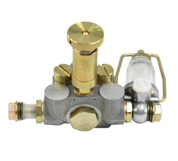 URSUS C-360 ТОПЛИВНЫЙ НАСОС + ТОПЛИВНЫЕ ФИЛЬТРЫ