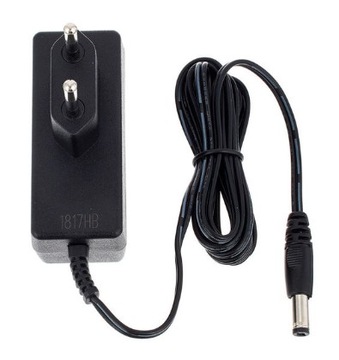Блок питания 9В 1А для эффектов Ibanez Boss Behringer 1,5м Thomann NT 0910 AC/PSA