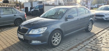 Skoda Octavia II Hatchback Facelifting 1.6 TDI CR DPF 105KM 2009 SKODA OCTAVIA II (1Z5) 1.6 TDI 105 KM, zdjęcie 1