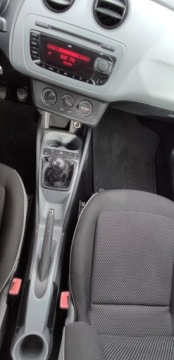 Seat Ibiza IV Hatchback 5d Facelifting 1.4 85KM 2013 Seat Ibiza po lifcie , zadbana,1.4 mpi ,bezwypadek 1.4 Benzyna 85KM, zdjęcie 14