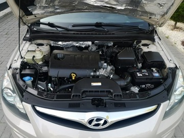 Hyundai i30 I CW Facelifting 1.6 CRDi 115KM 2011 Hyundai i30 1.6 CRDI 116KM Klimatronic Isofix Alu, zdjęcie 23